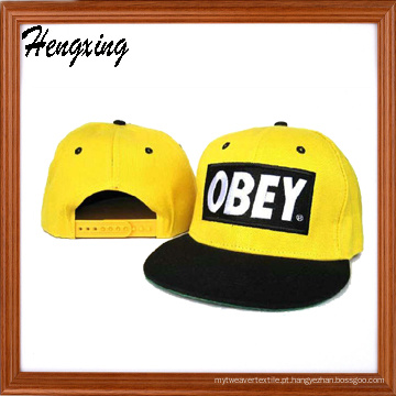 Boné de snapback